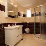 Apartament Gorica Ii A2-2 Br-3 By Interhome